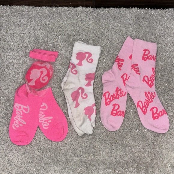 Barbie girl 3 pack socks! - Picture 2 of 3